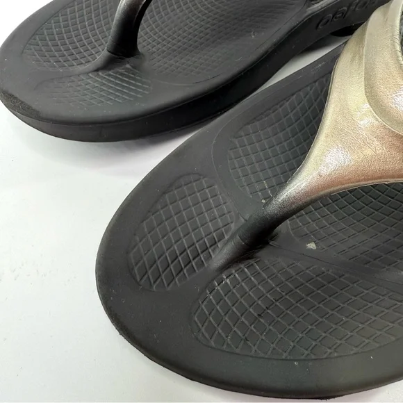 OOFOS OOLALA Luxe Thong Flip Flop Sandals Latte 42/US 11 - Picture 3 of 14